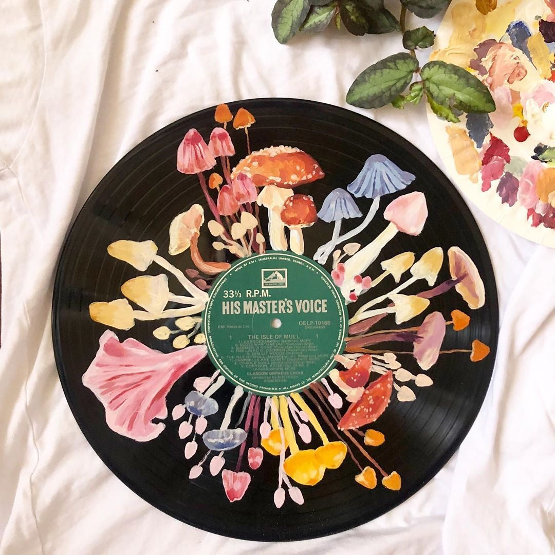 VINYL RECORD PAINTING WORKSHOP