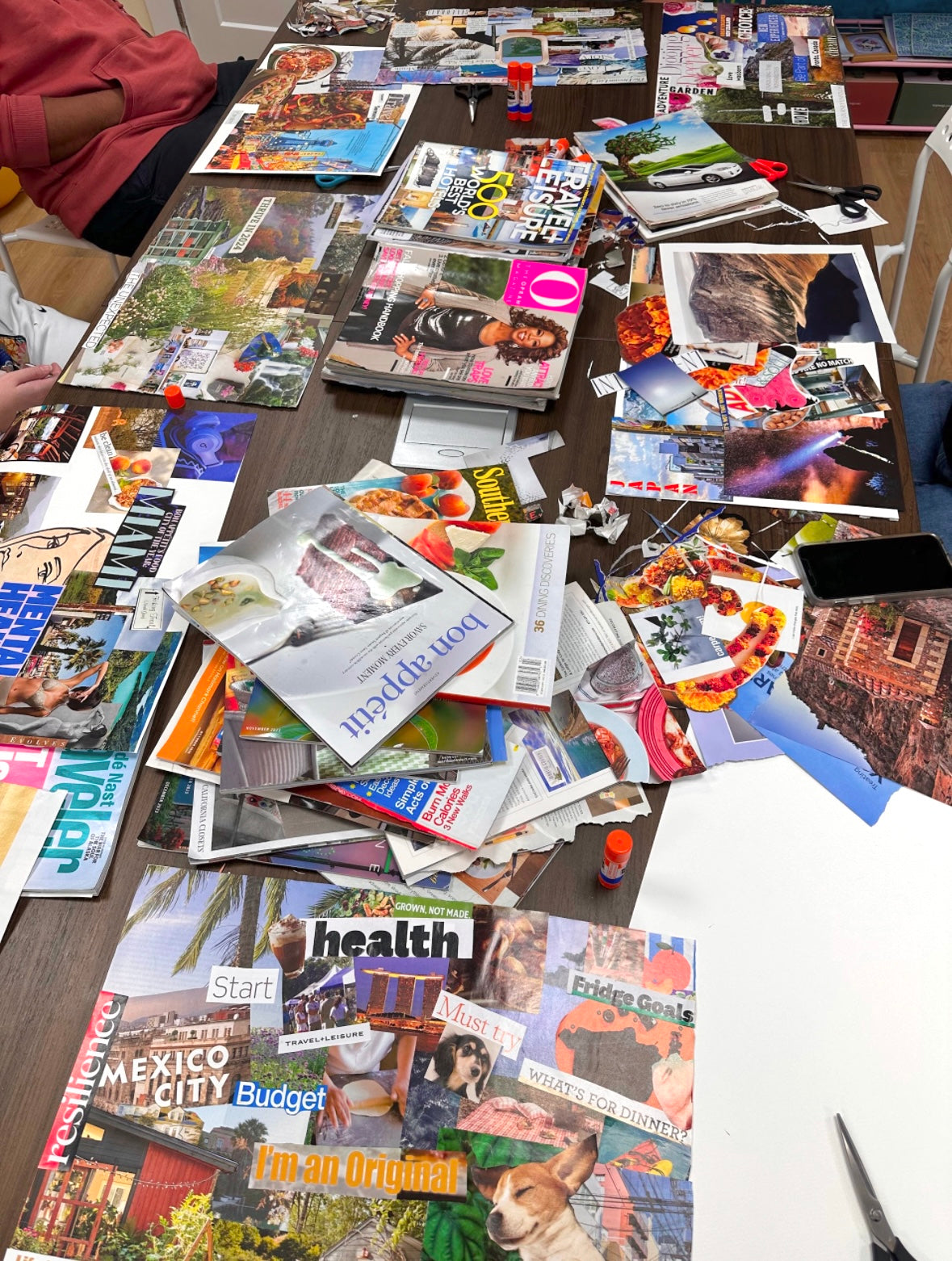 8/24 VISION BOARD COLLAGE WORKSHOP