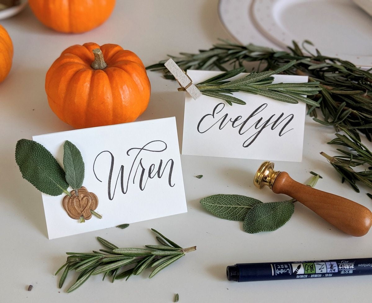 FRIENDSGIVING HAND LETTERING