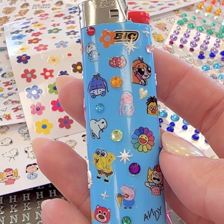 10/12 BEDAZZLED LIGHTERS
