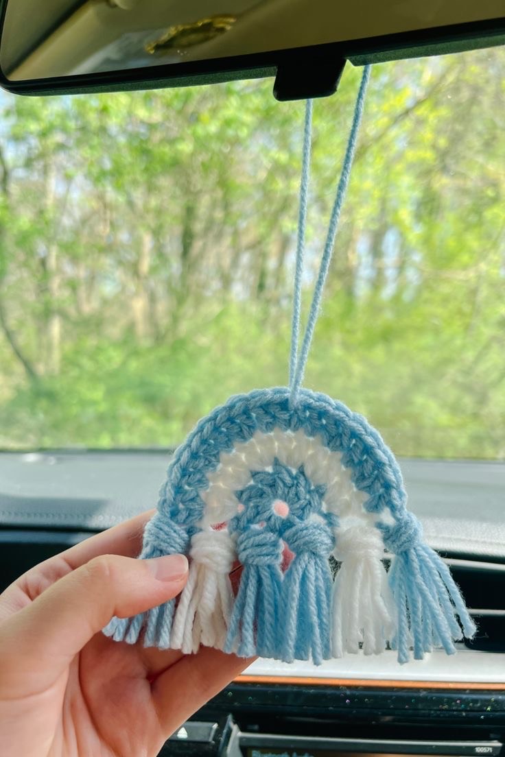 RAINBOW CAR CHARM CROCHET WORKSHOP