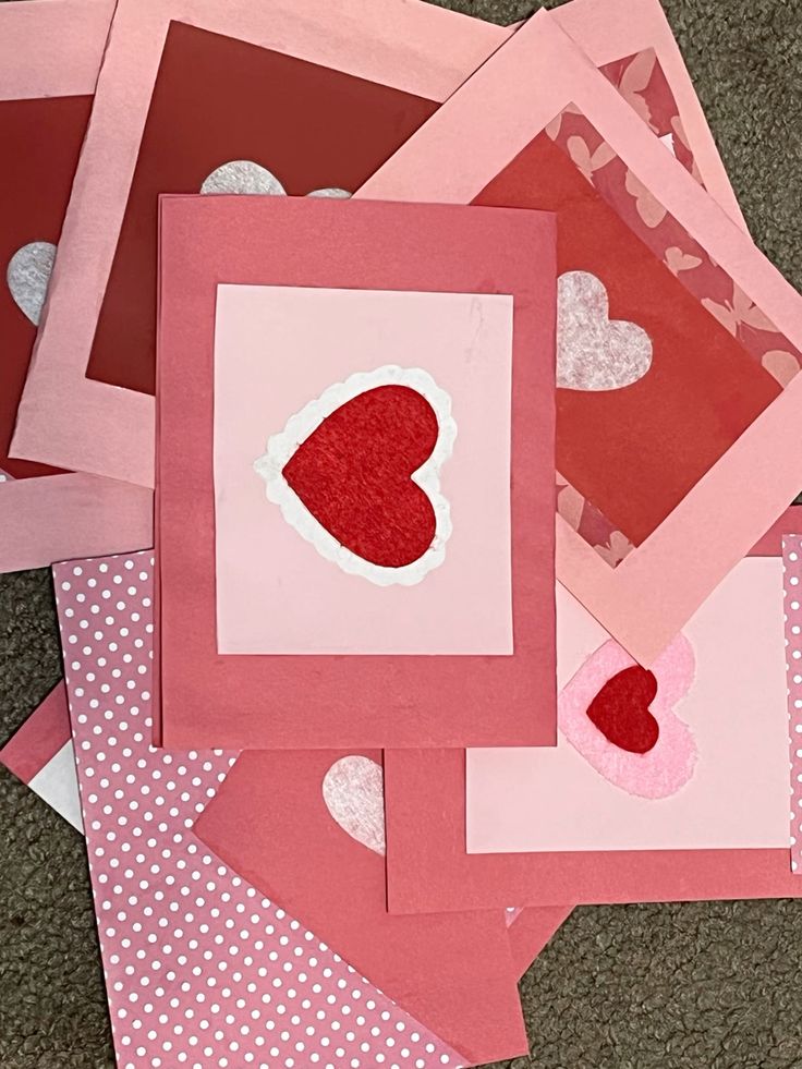 2/5 VALENTINE'S DAY PAPER ART WORKSHOP