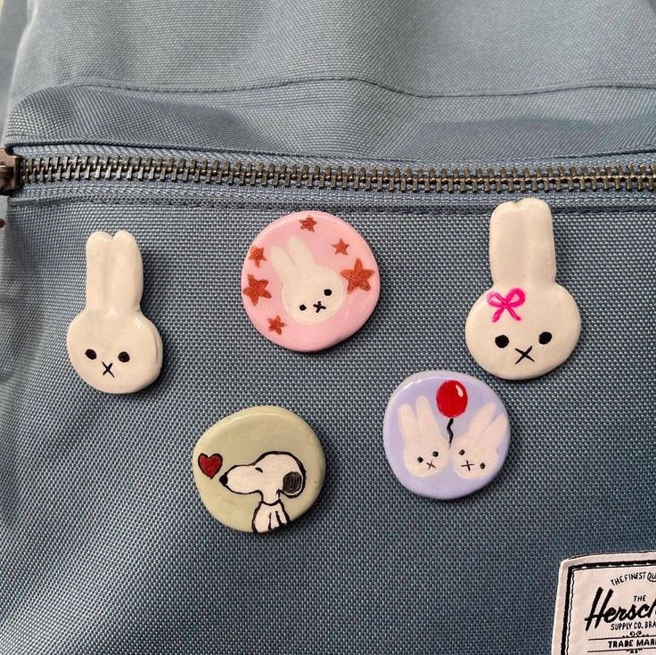 4/13 MODELING CLAY PIN WORKSHOP