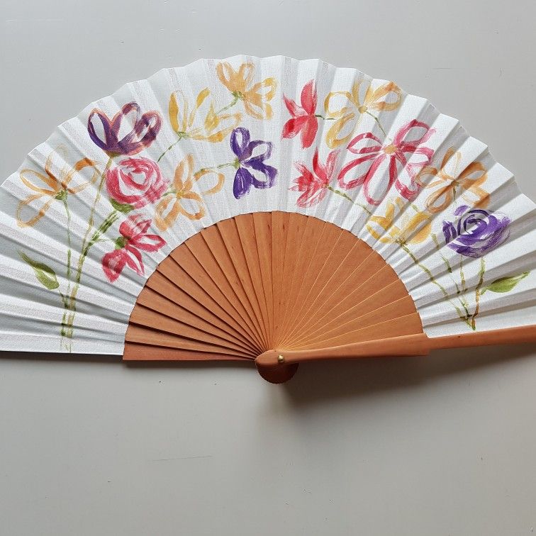 5/24 FAN DECORATING WORKSHOP