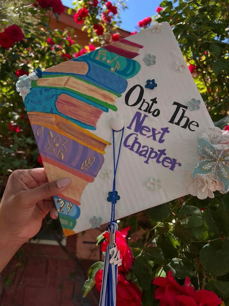 4/18 JUNK JOURNALING/ GRAD CAP DECORATING WORKSHOP