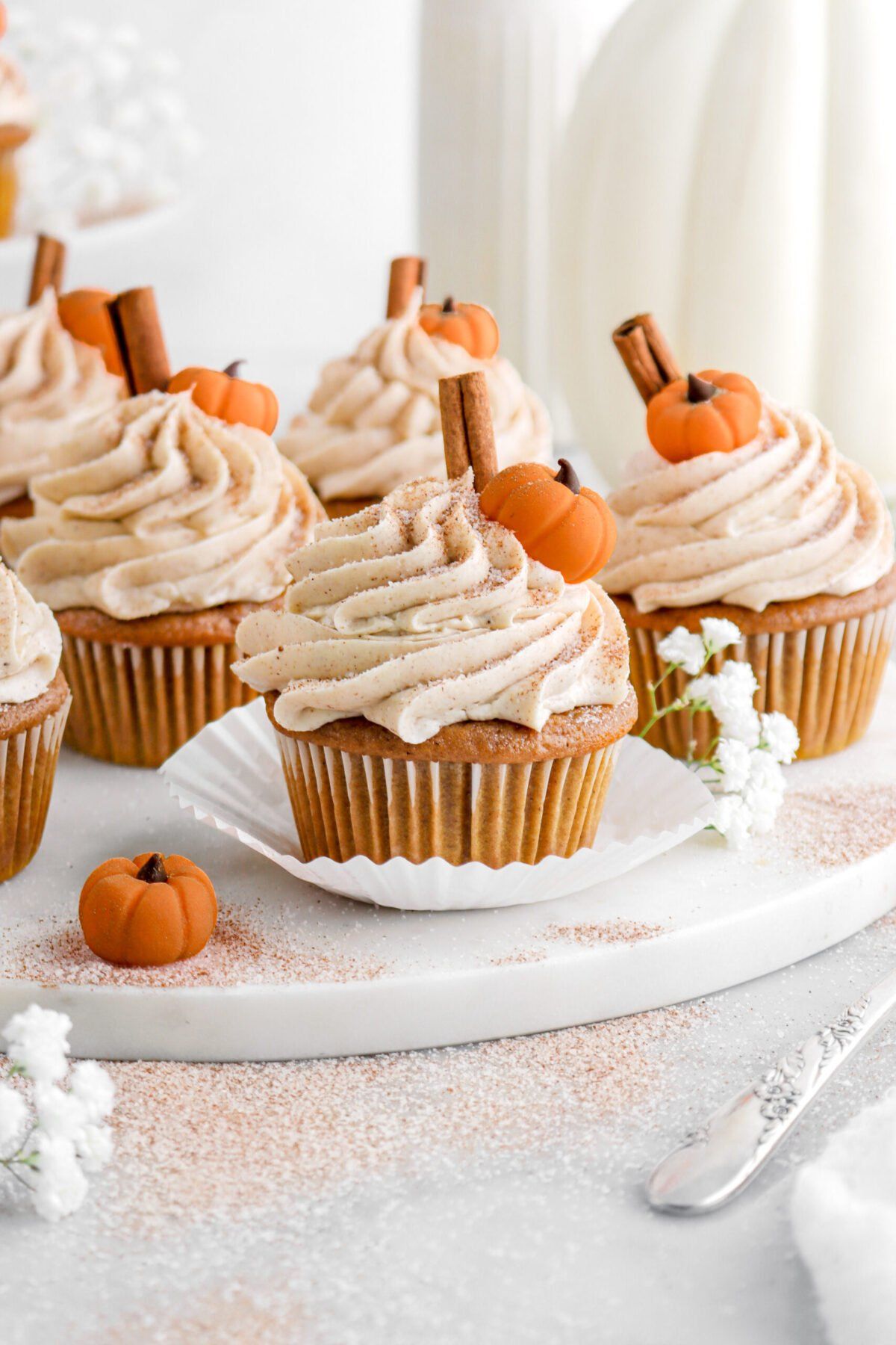 9/19 GILMORE GIRLS WEEKEND (SAT CUPCAKE DECORATING WORKSHOP)