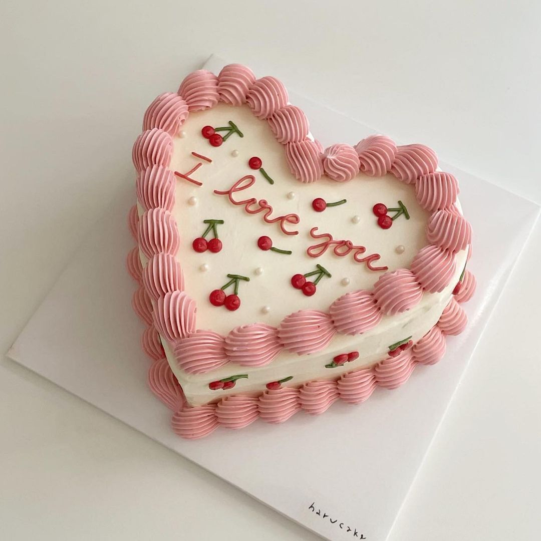 2/14  VALENTINE'S DAY CAKE DECORATING WORKSHOP