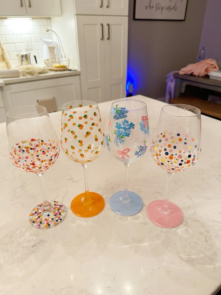 5/10 WINE GLASS PAINTING WORKSHOP