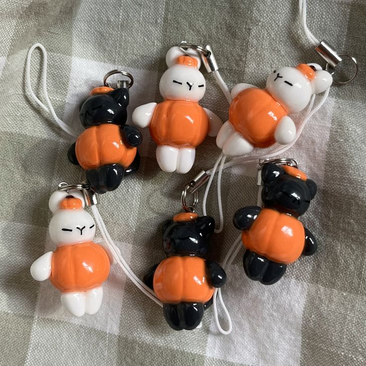 9/27 MODELING CLAY PHONE CHARMS WORKSHOP