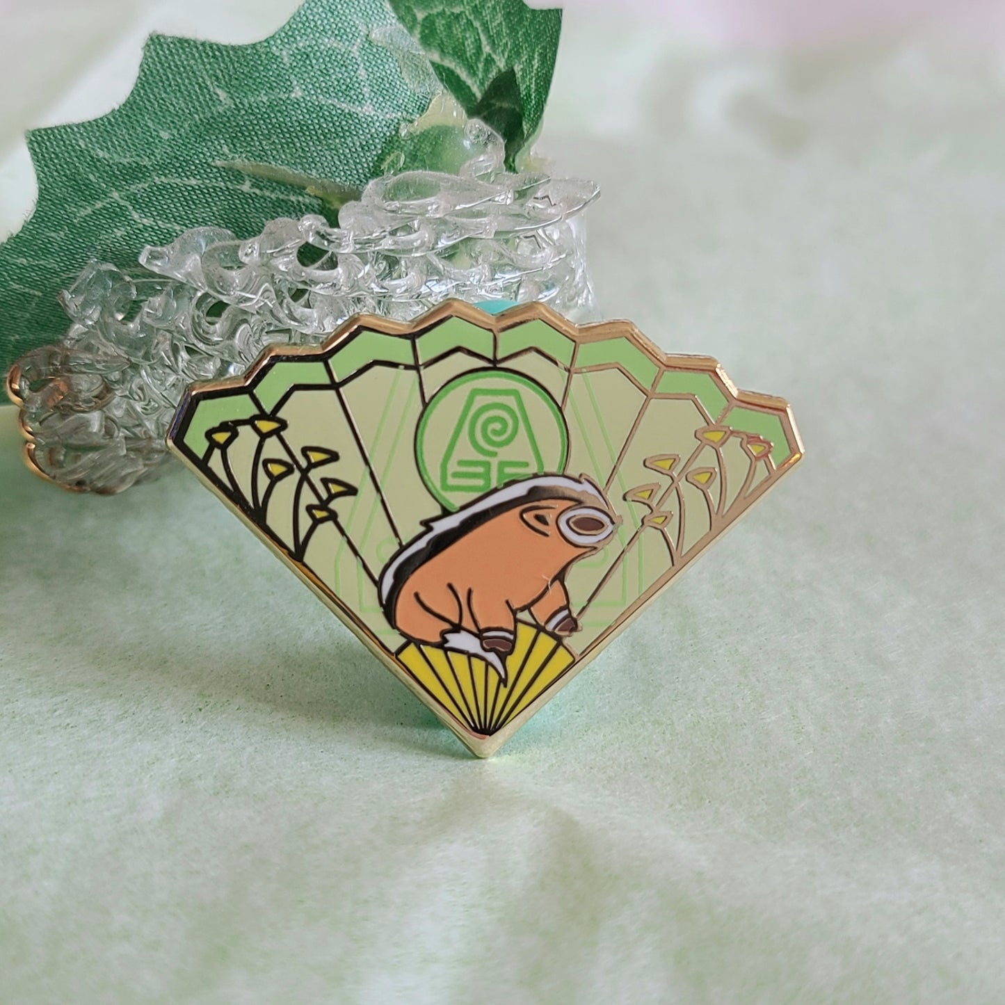 Item 42 - Avatar enamel pin (Earth nation)