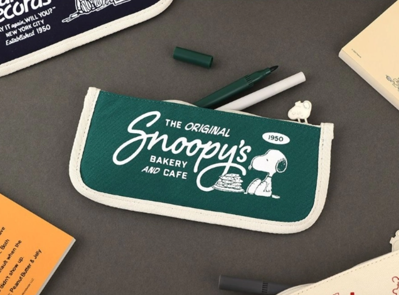 Peanuts Snoopy 75th Anniversary Slim Pen Pouch