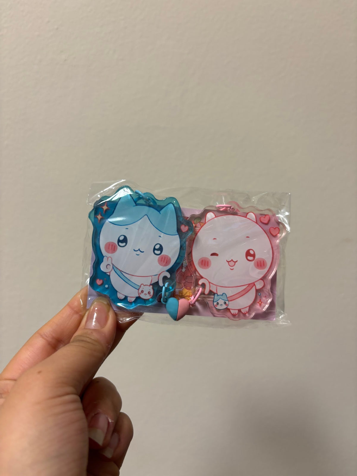Chiikawa Magnet Heart Keychain