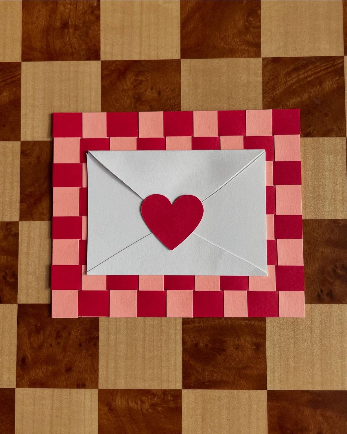 2/5 VALENTINE'S DAY PAPER ART WORKSHOP