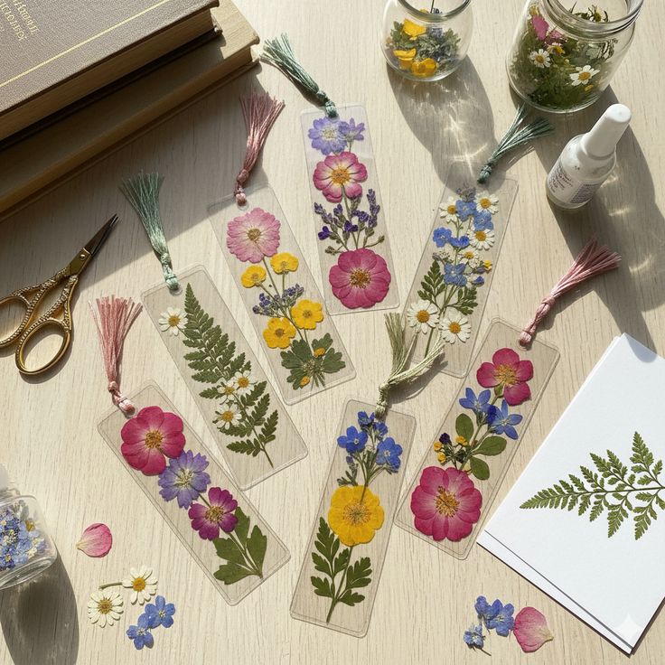5/3 DIY PRESSED FLOWERS BOOKMARK WORKSHOP